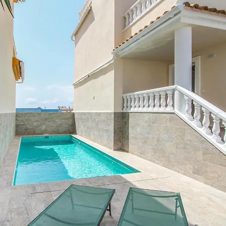 Casa de Férias Awesome In W/ Wifi And 3 Bedrooms Torrevieja