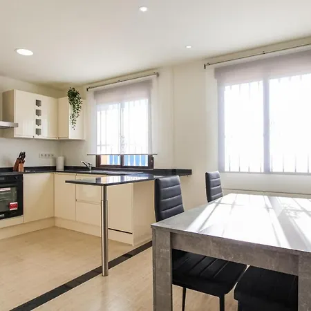 Awesome In W/ Wifi And 3 Bedrooms * Torrevieja
